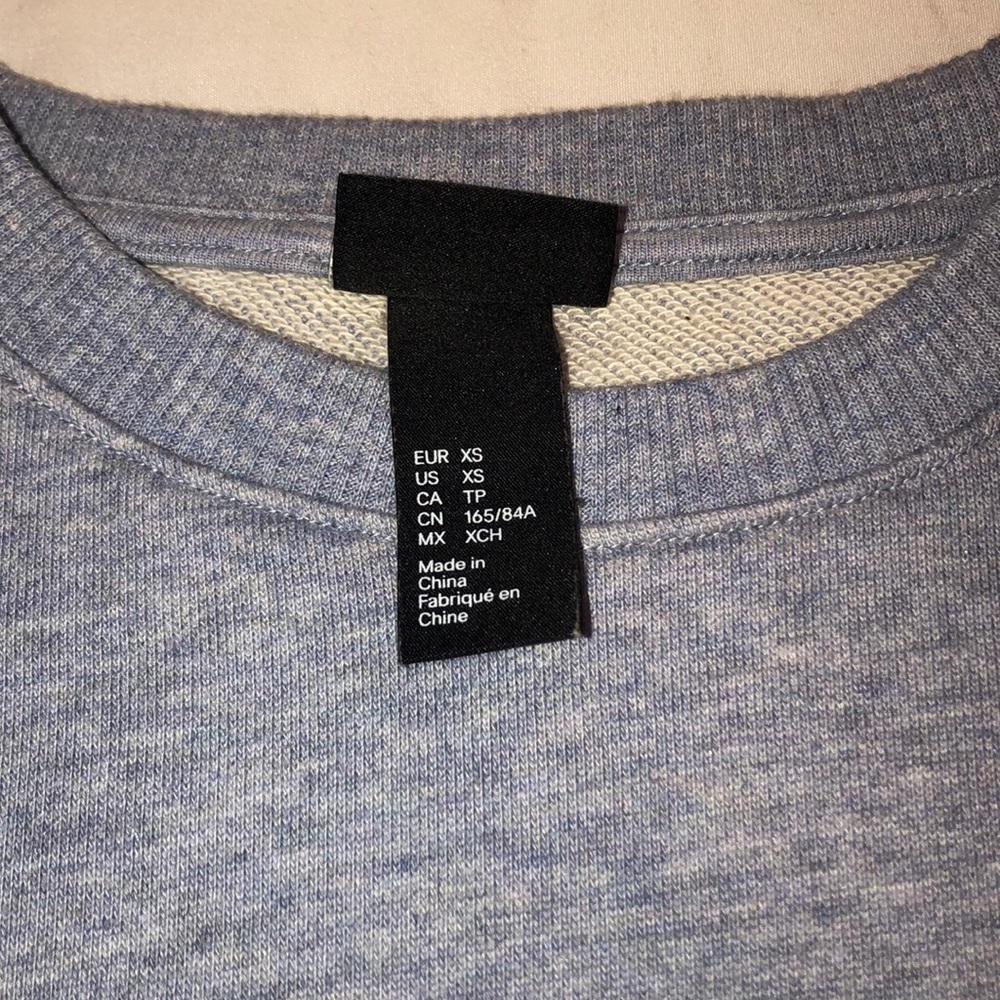 Sweater - Picture 2 of 4
